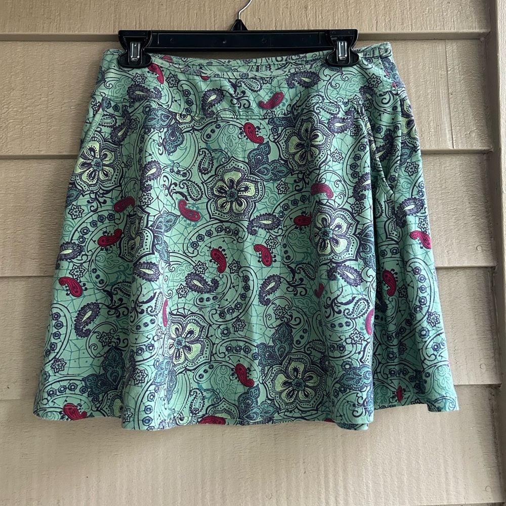 REI skirt green paisley Sz M